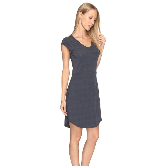 The North Face Dresses & Skirts - 🗻The North Face Grey Heather tee dress